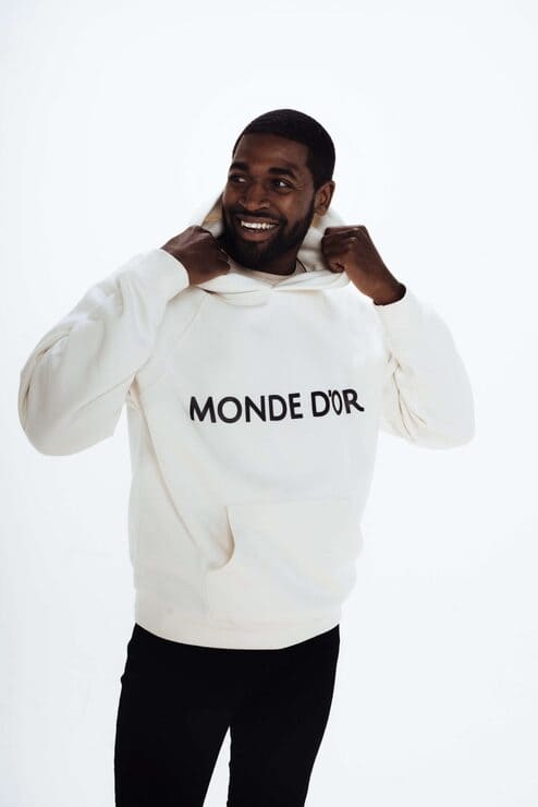 Men's Basics White Tracksuit Set - Monde D'or